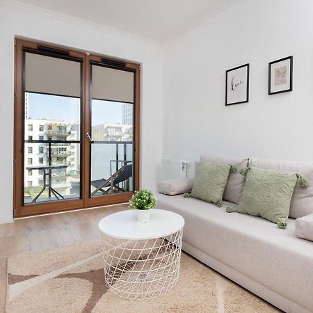 Starowiejska Apartment With Balcony Next To Arena Gdansk Stadium By Noclegi Renters Gdańsk Exterior foto