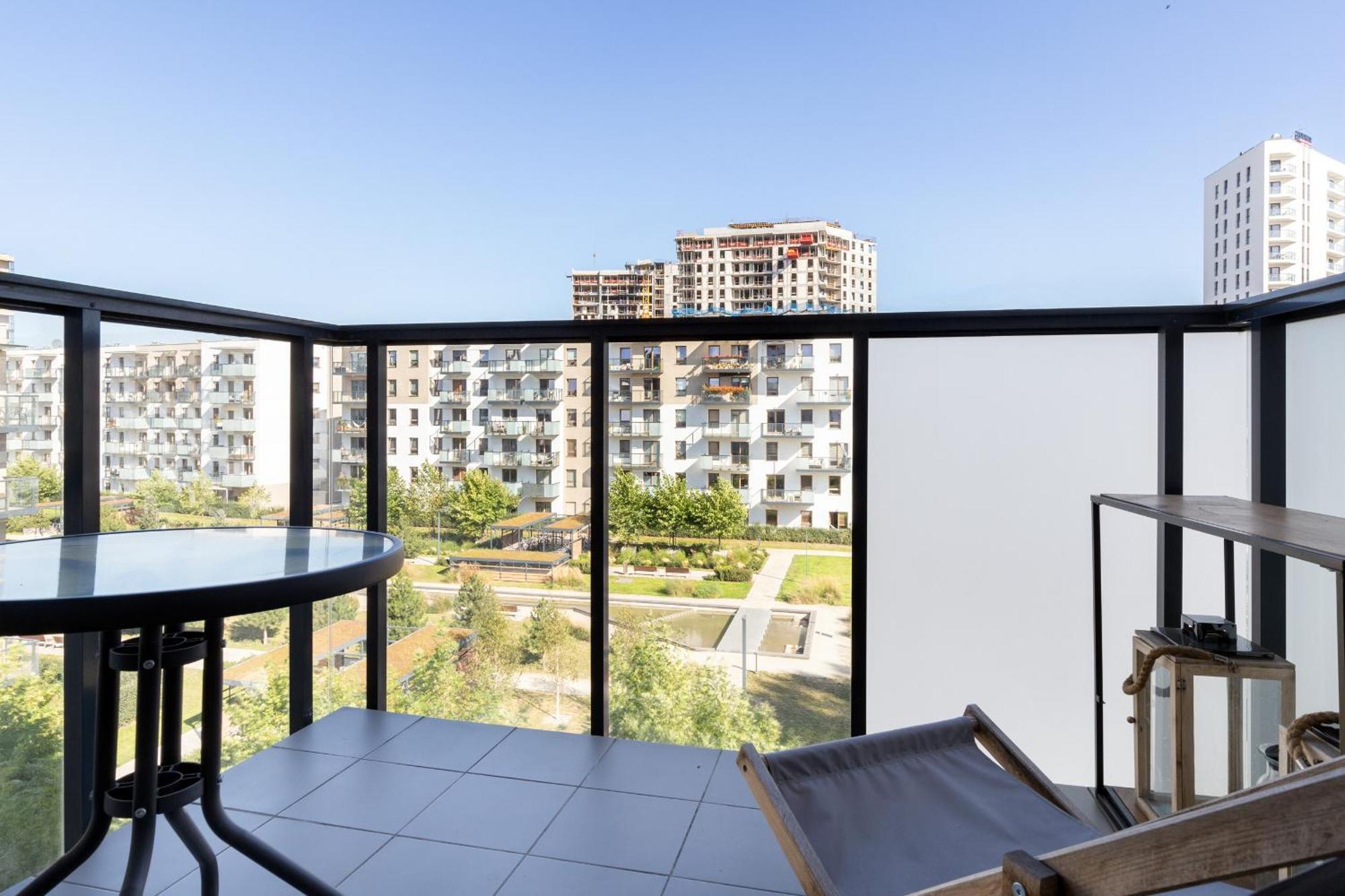 Starowiejska Apartment With Balcony Next To Arena Gdansk Stadium By Noclegi Renters Gdańsk Exterior foto